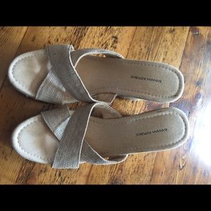 Banana Republic metallic linen espadrilles✨